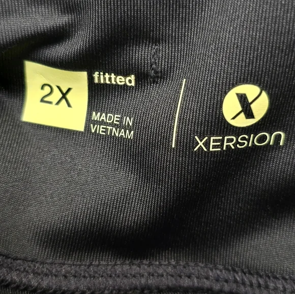 Xersion Black and Pink Women's Capri Leggings, Plus Size 2X, NWT - Picture 5 of 5